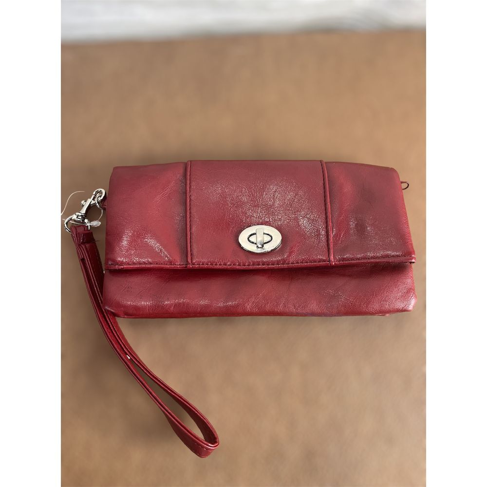 Red Vintage Faux‎ Leather Wallet Wristlet